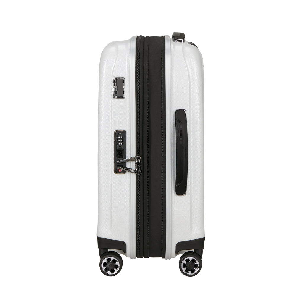 Samsonite Nexis Spinner Carry-On™ in the color Cotton White.