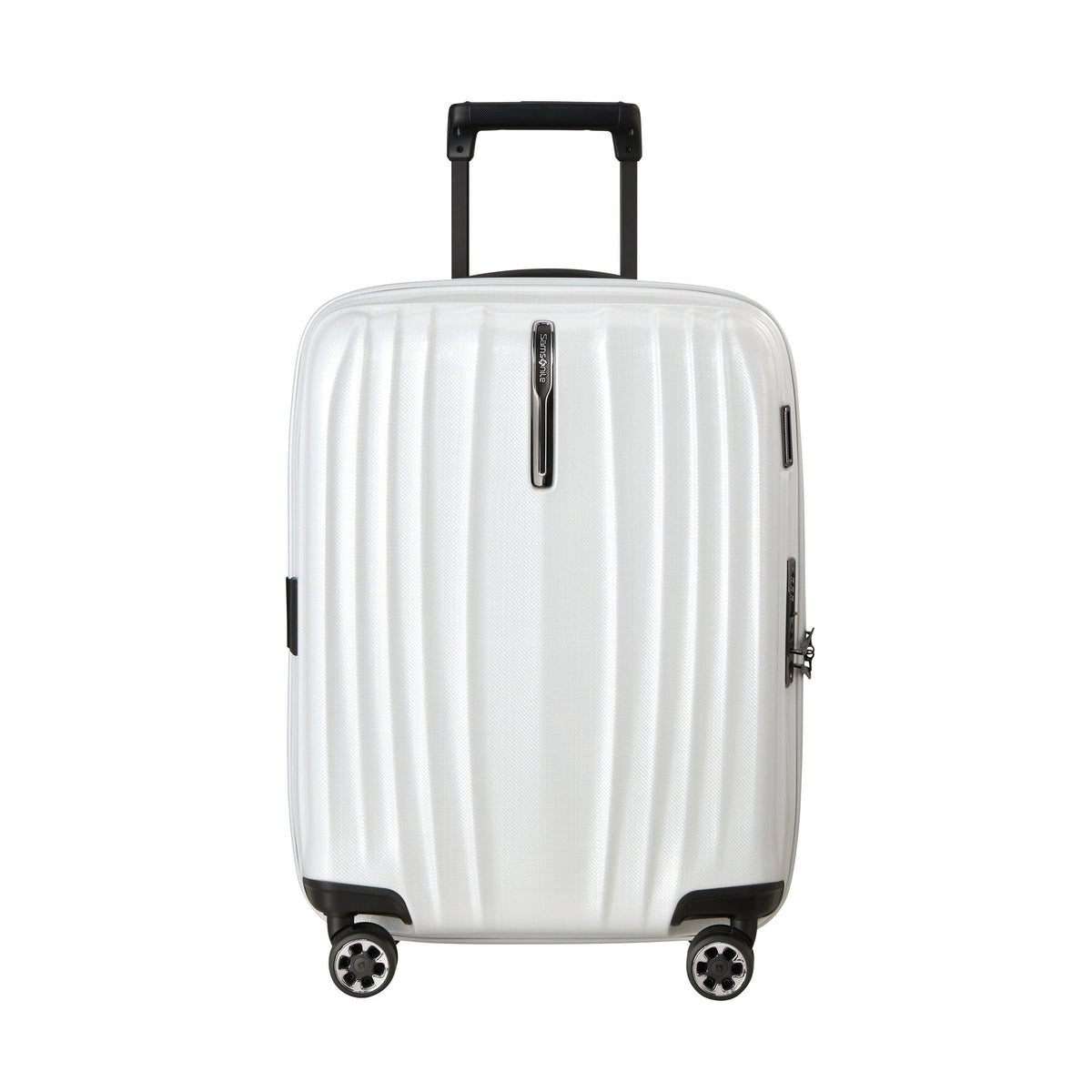 Samsonite Nexis Spinner Carry-On™ in the color Cotton White.