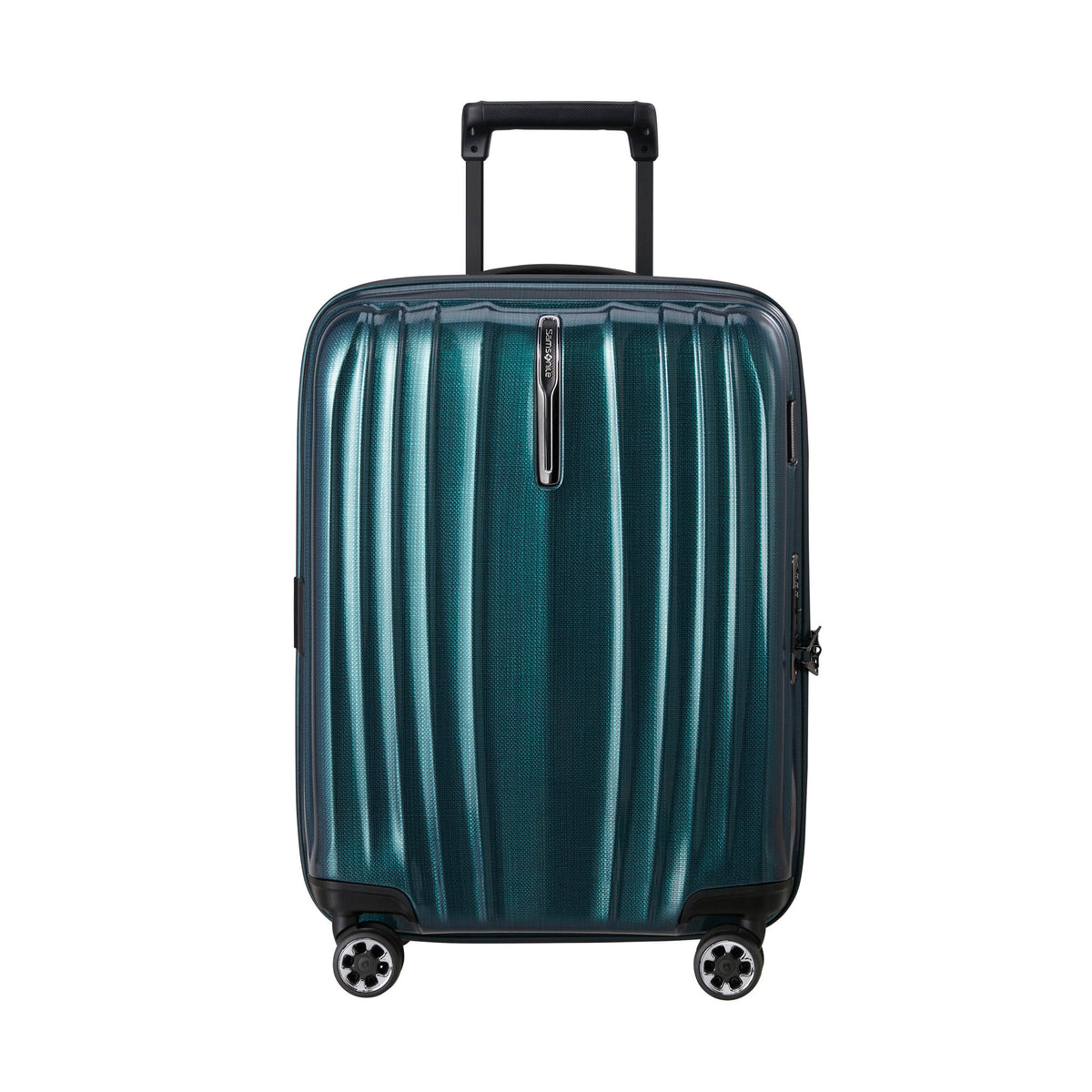 Samsonite Nexis Spinner Carry-On™ in the color Deep Petrol.