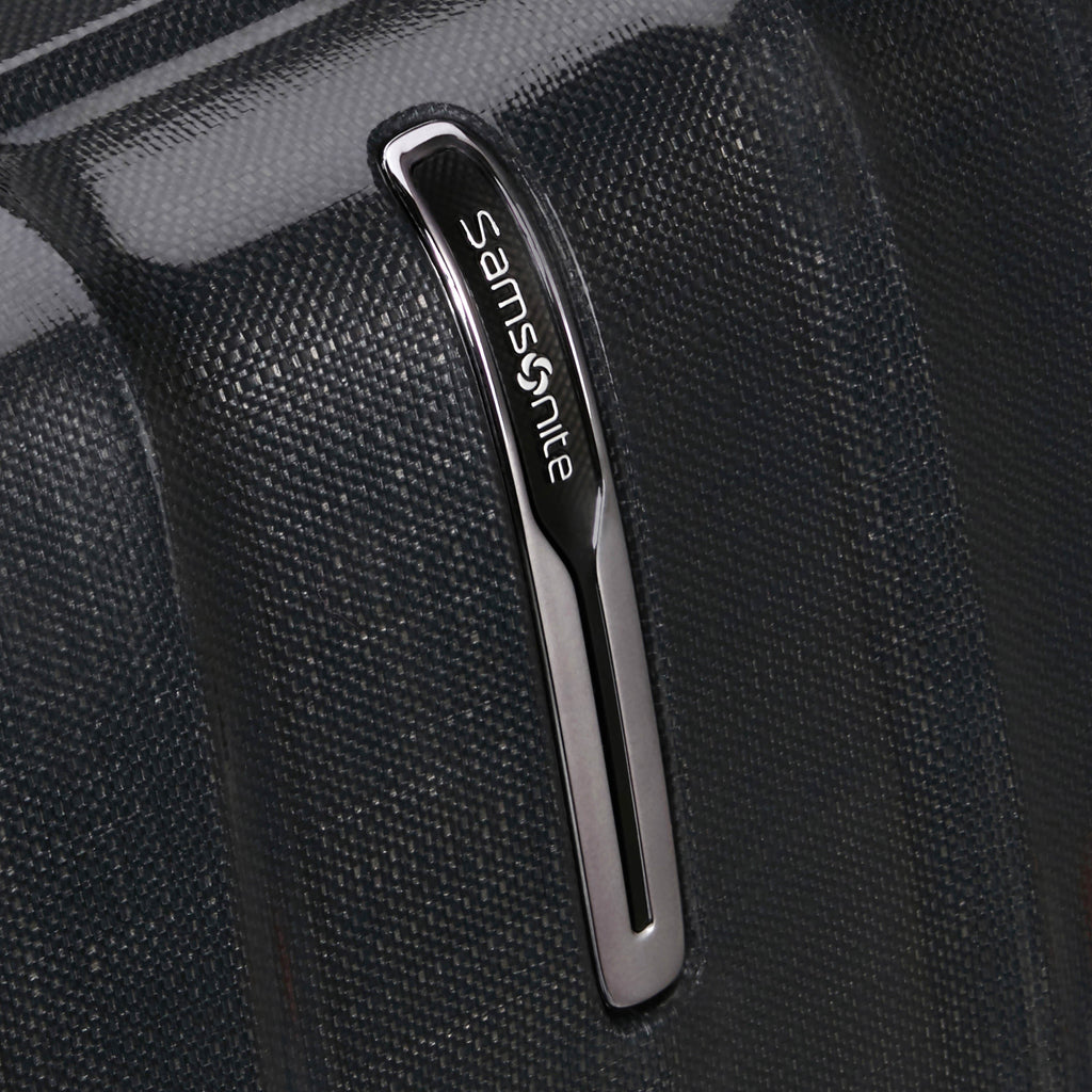 Samsonite Nexis Spinner Large (28) in the color Onyx Black.