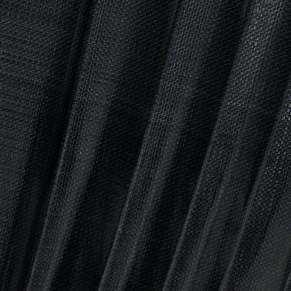 Samsonite Nexis Spinner Large (31) in the color Onyx Black.