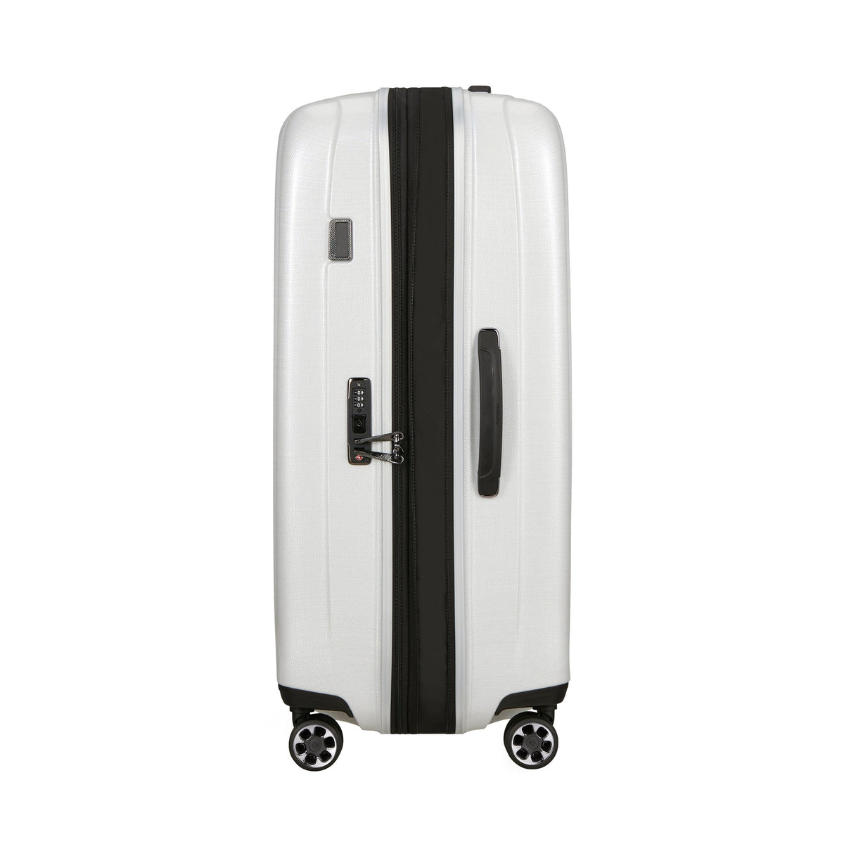 Samsonite Nexis Spinner Large (31) in the color Cotton White.