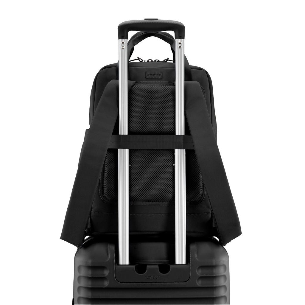 American Tourister Stratum 3 Backpack in the color Black.