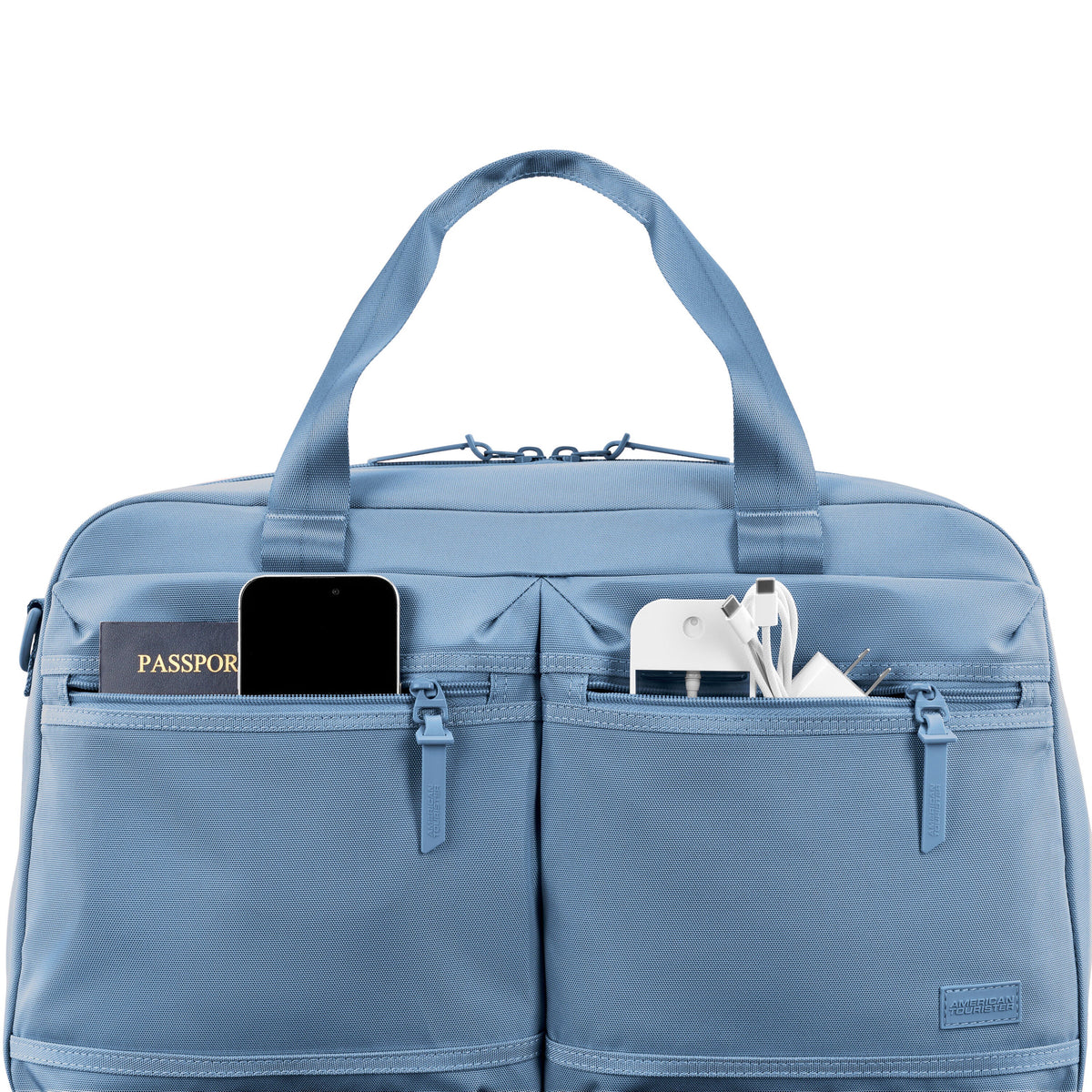 American Tourister Stratum 3.0 Convertible Weekender in the color Elemental Blue.
