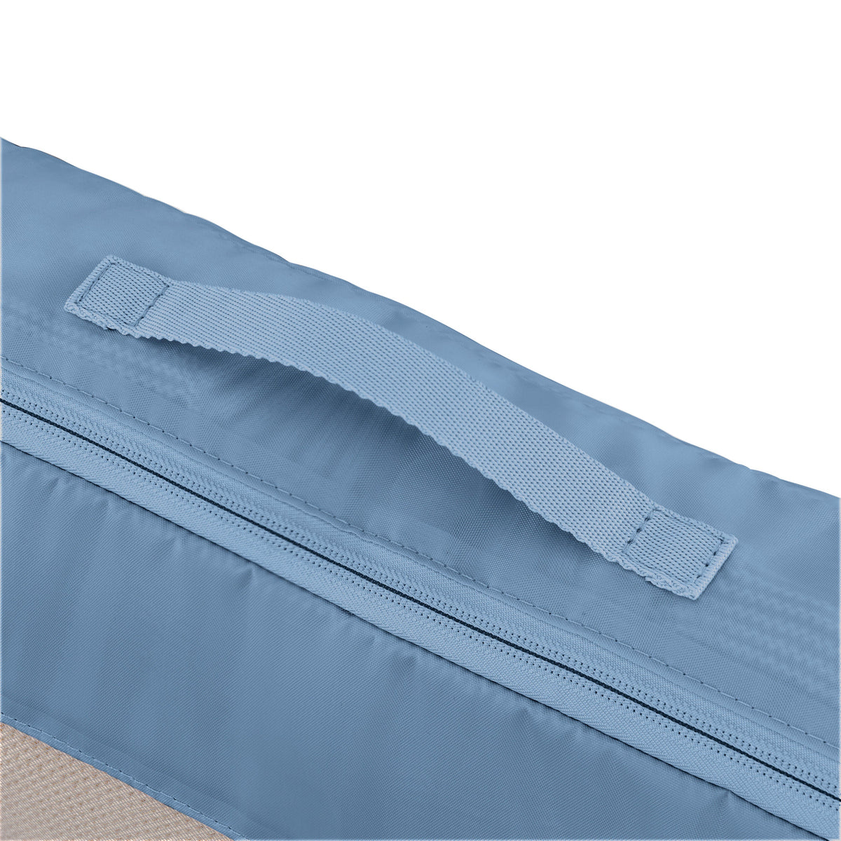 American Tourister Stratum 3.0 3 Piece Packing Cubes in the color Elemental Blue.