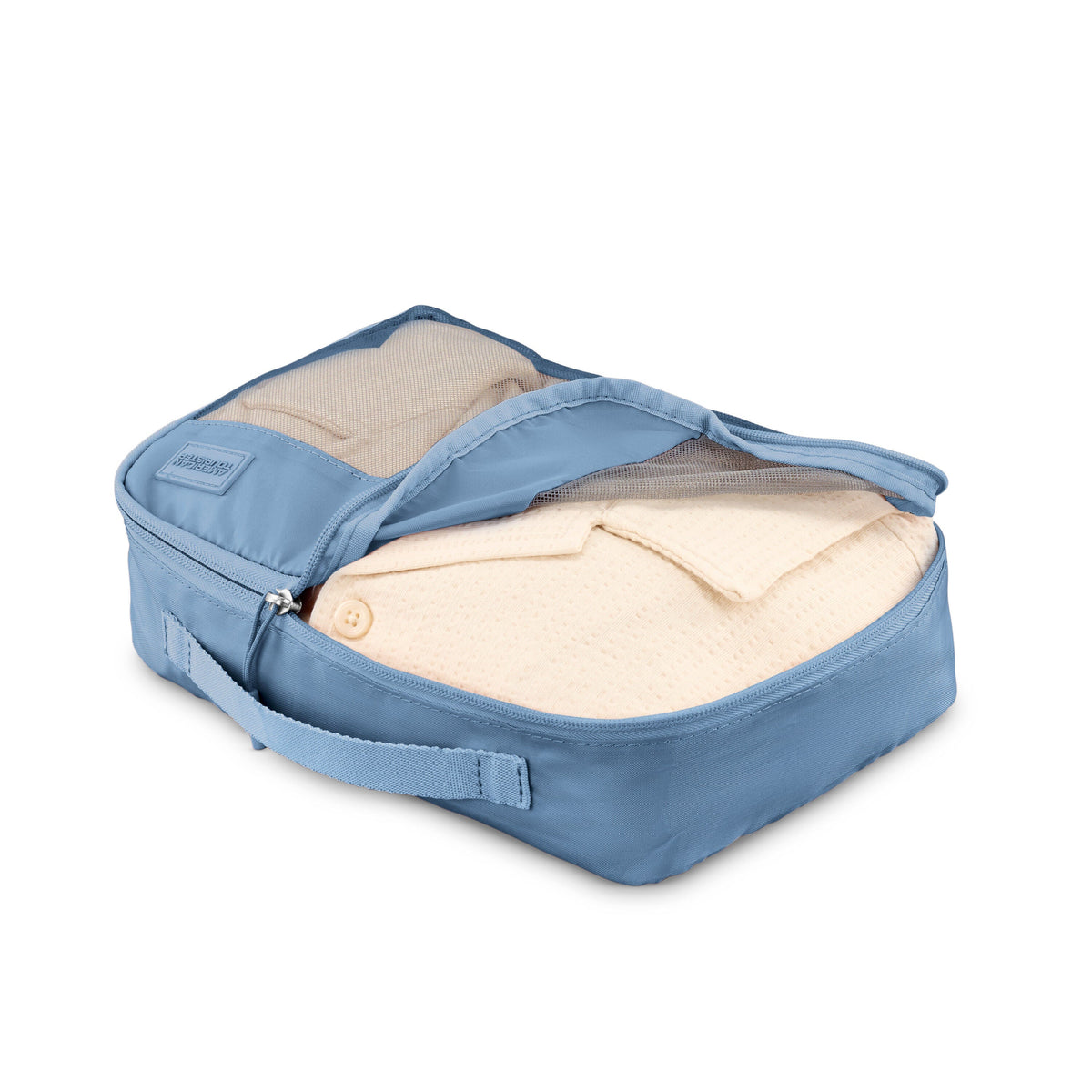 American Tourister Stratum 3.0 3 Piece Packing Cubes in the color Elemental Blue.