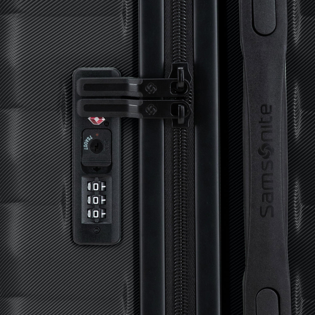 Samsonite Xion Pro Spinner Carry-On™ in the color Black.