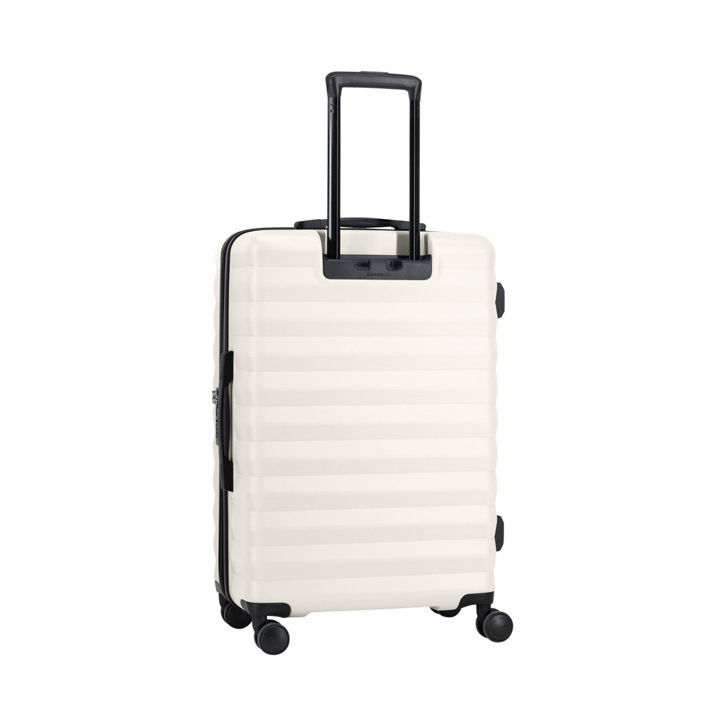 Samsonite Xion Pro Spinner Medium in the color Off-White.