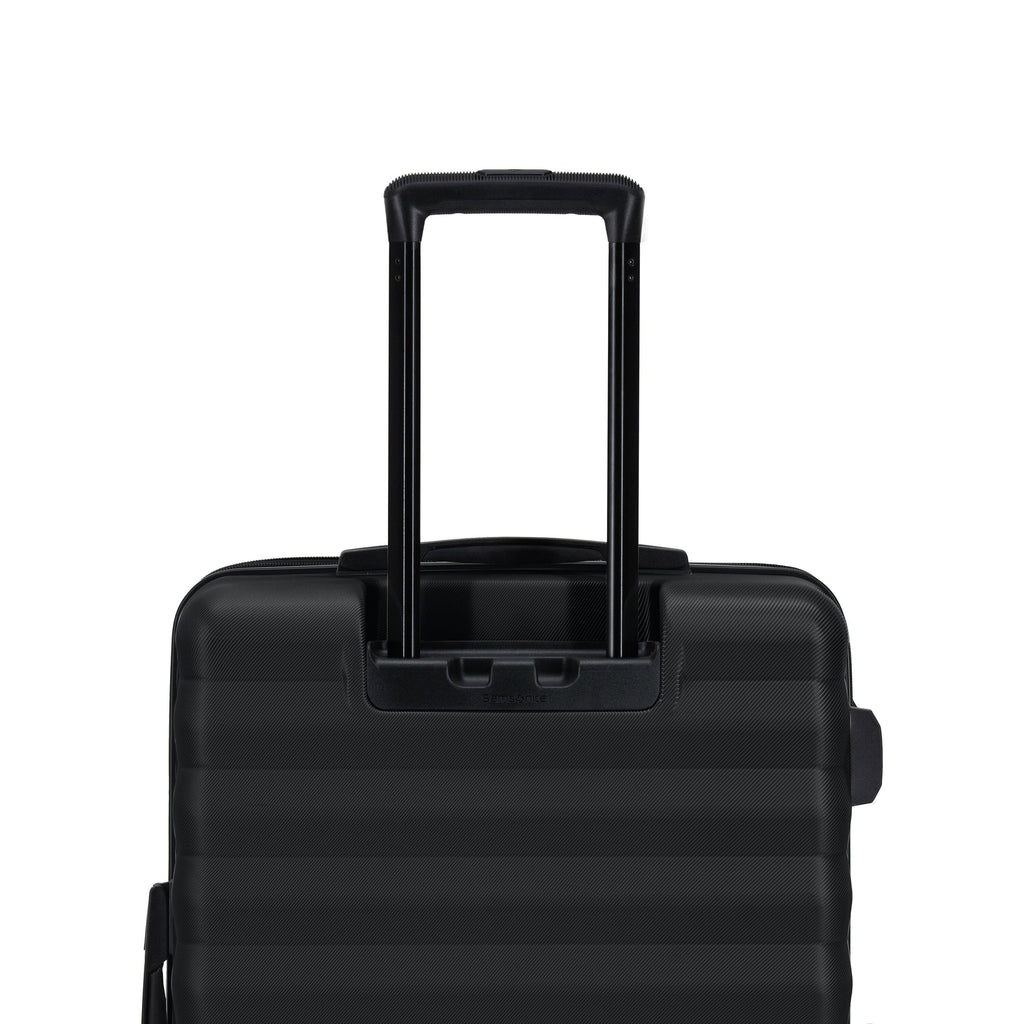 Samsonite Xion Pro 2 Piece Set in the color Black.