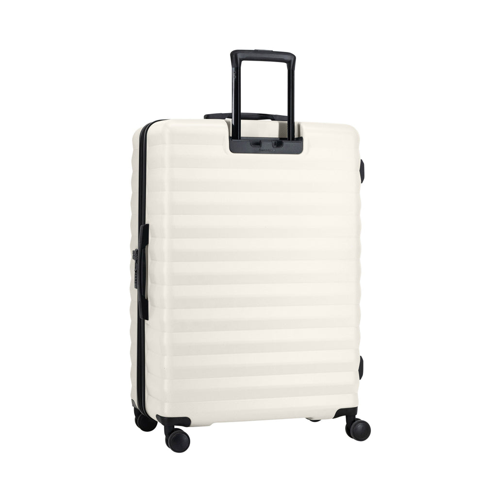 Samsonite Xion Pro Spinner Large in the color Off-White.