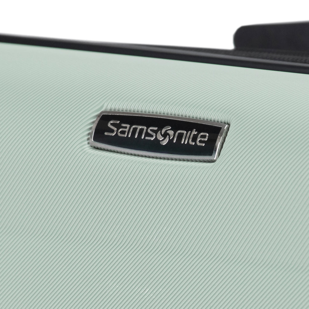 Samsonite Xion Pro 3 Piece Set in the color Sage.