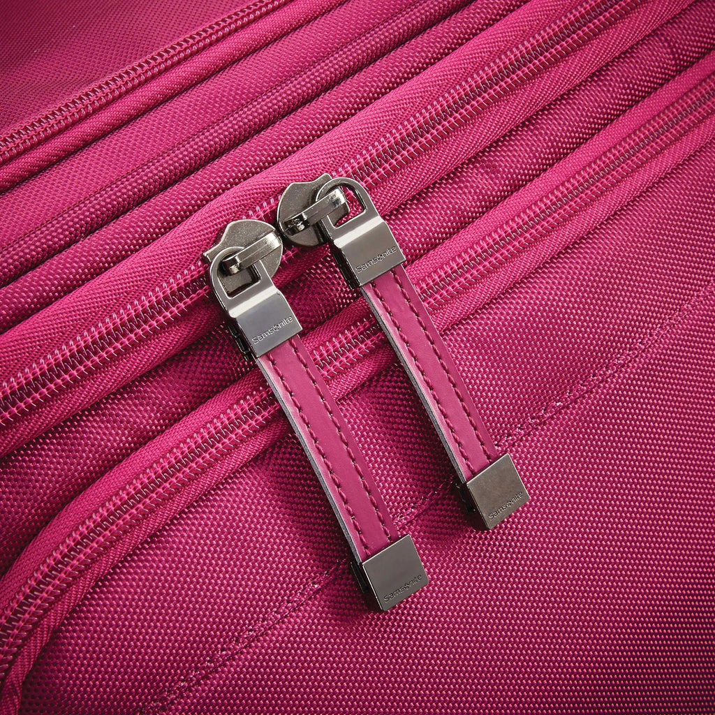 Samsonite Travel Cases Wheeled Underseater - Small in the color Fresh Pink.