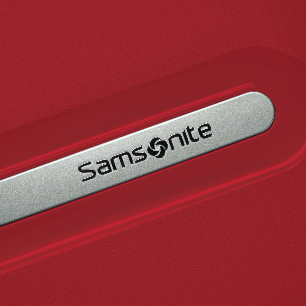 Samsonite Freeform™ 2 Piece Set in the color Red.