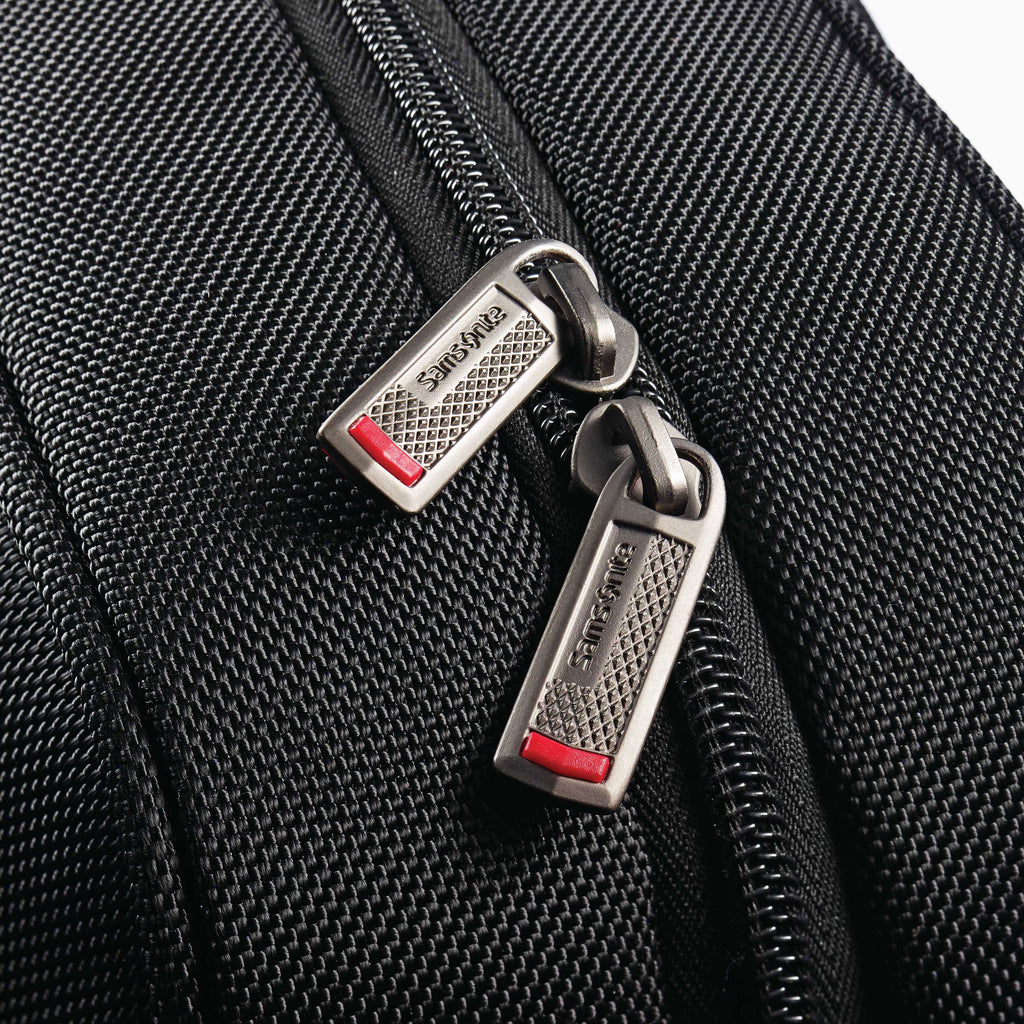 Samsonite Xenon 3.0 Techlocker in the color Black.