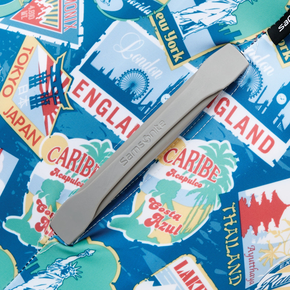 Samsonite Travel Accessories Printed Luggage Cover (X-Large) in the color City Print.