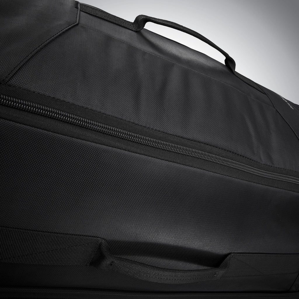 Samsonite Andante 2 Wheeled Duffle 32" in the color All Black.