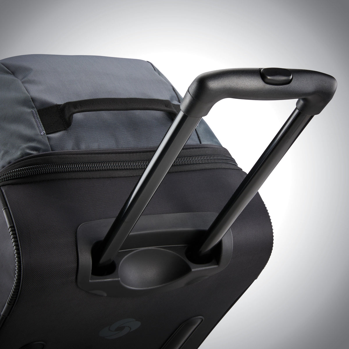 Samsonite Andante 2 Wheeled Duffle 28" in the color Riverrock/Black.