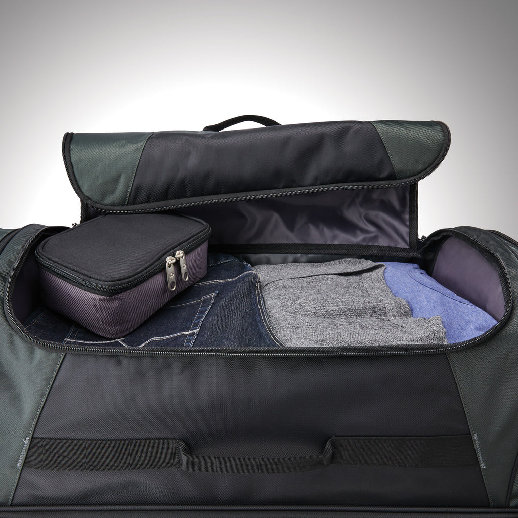 Samsonite Andante 2 Wheeled Duffle 22" in the color Riverrock/Black.