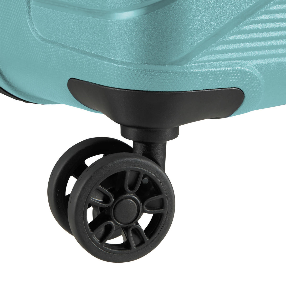 American Tourister Airconic Spinner Carry-On™ in the color Purist Blue.