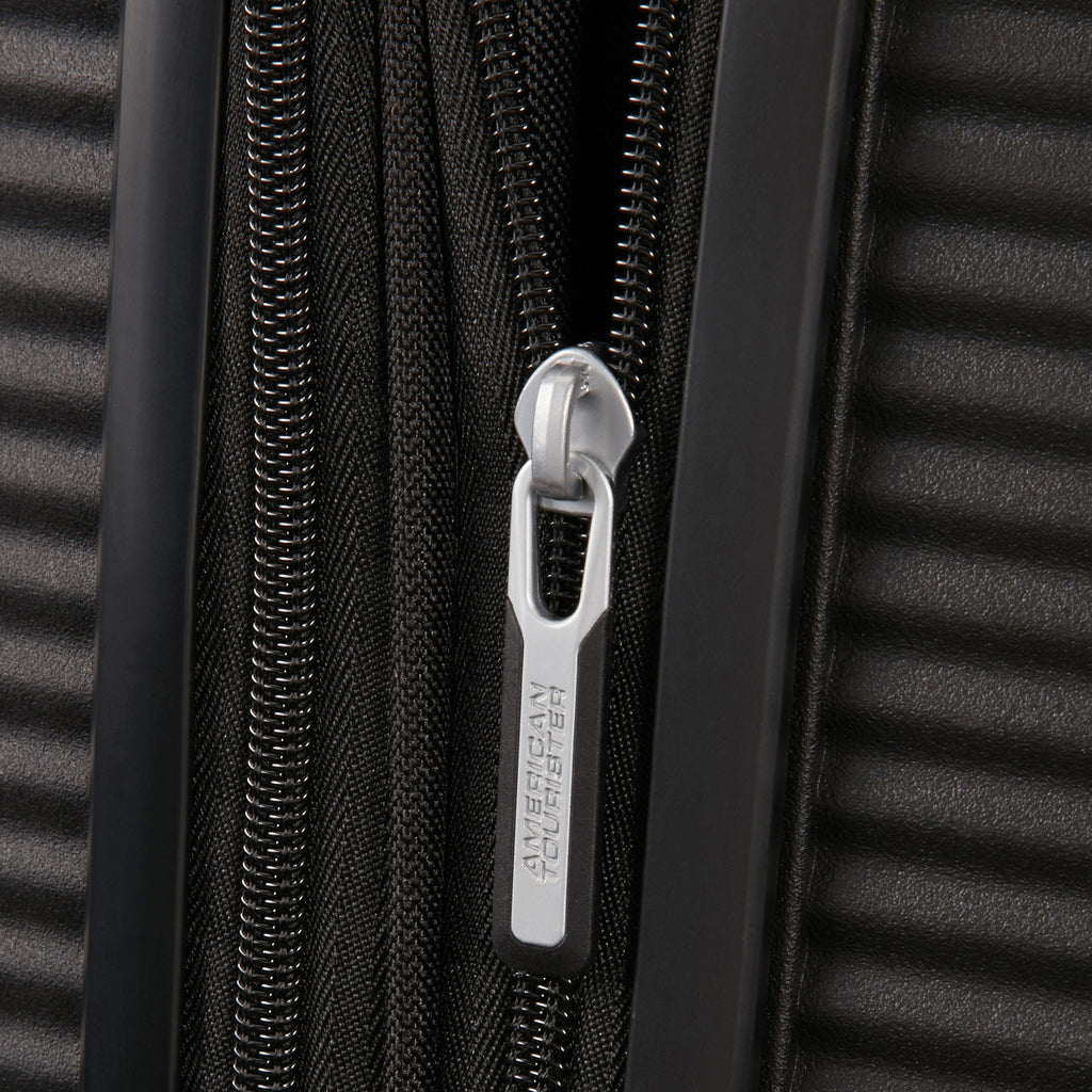 American Tourister Curio 3 Piece Set in the color Bass Black.