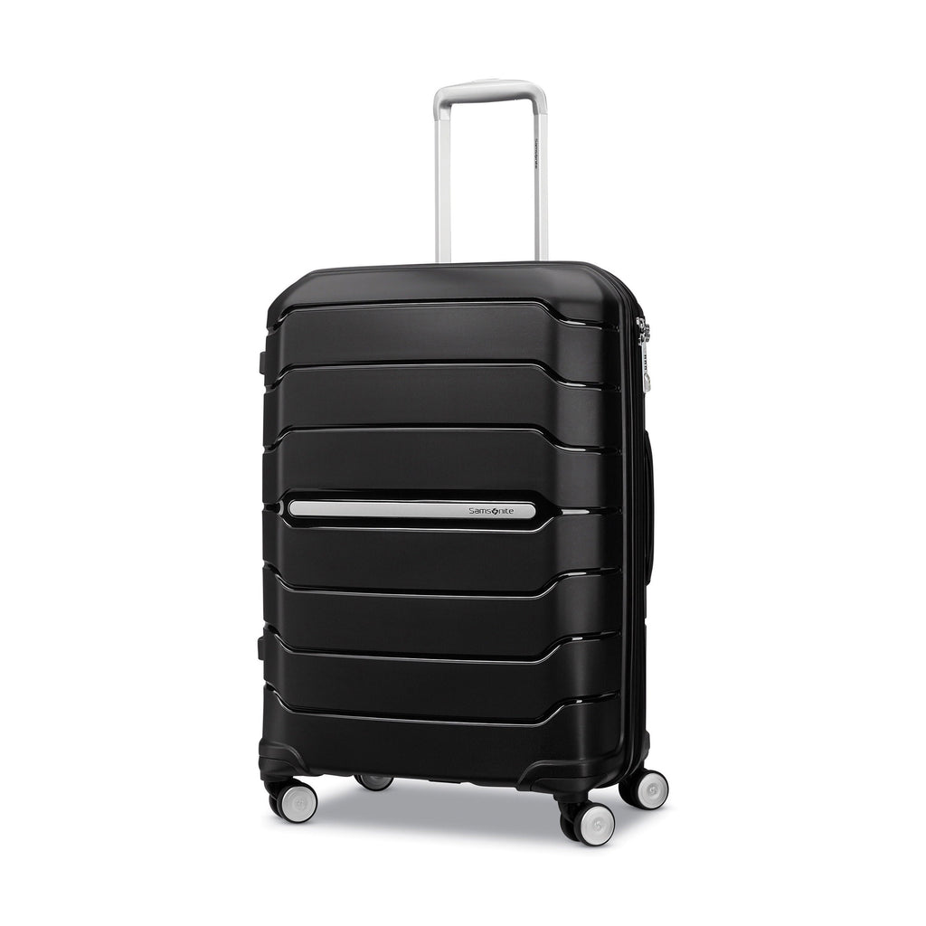 Samsonite Freeform™ Spinner Medium in the color Black.