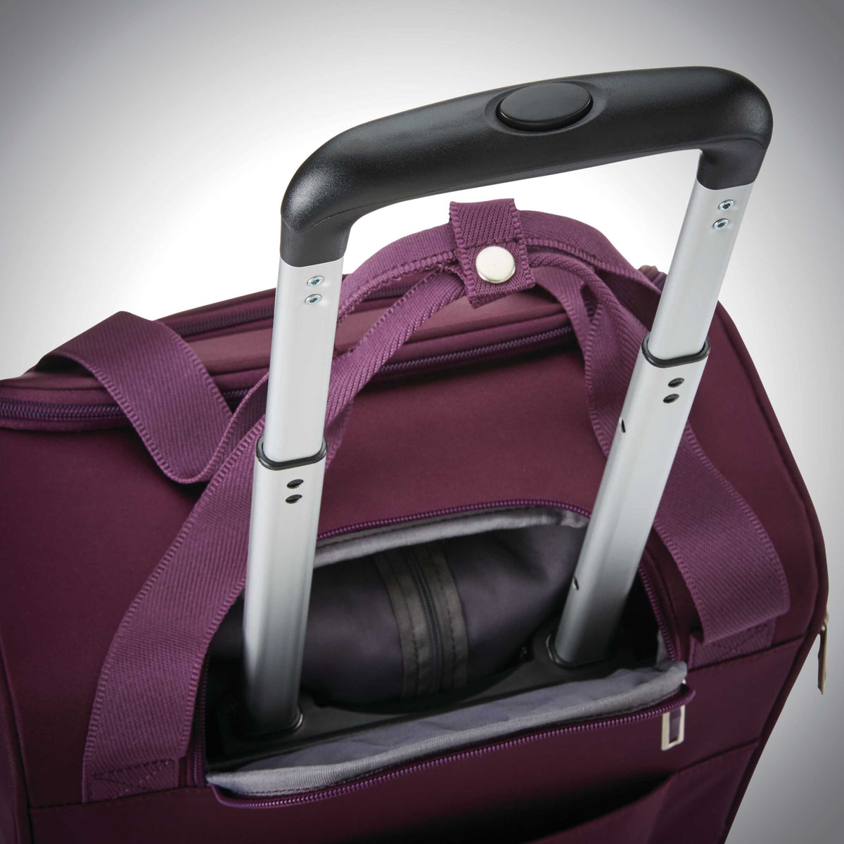 Samsonite Spinner Underseater w/ USB Port in the color Purple.
