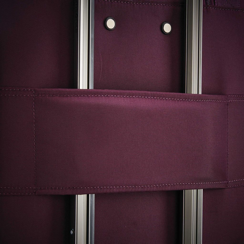 Samsonite Spinner Underseater w/ USB Port in the color Purple.